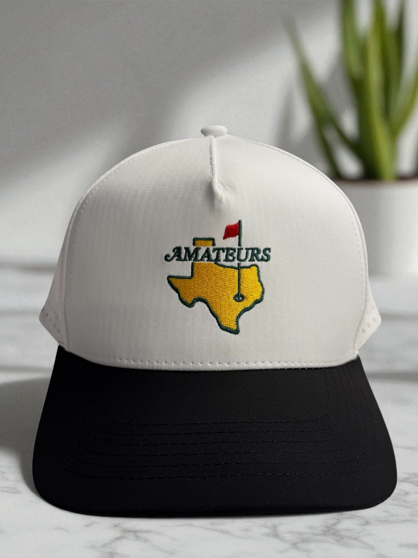 Texas “Amateurs” Golf Hat – White & Black